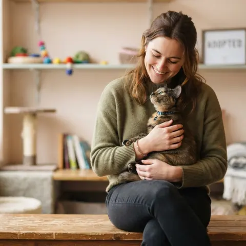 Adopting a Rescue Cat